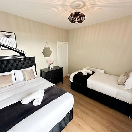 2 Bedroom House 10 Mins To City Centre & Albert Dock Liverpool Exterior foto